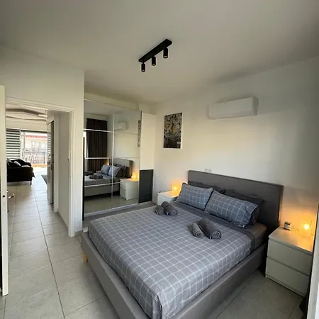 Elite Escapes Roof Terrace - Kato Апартаменты Пафос